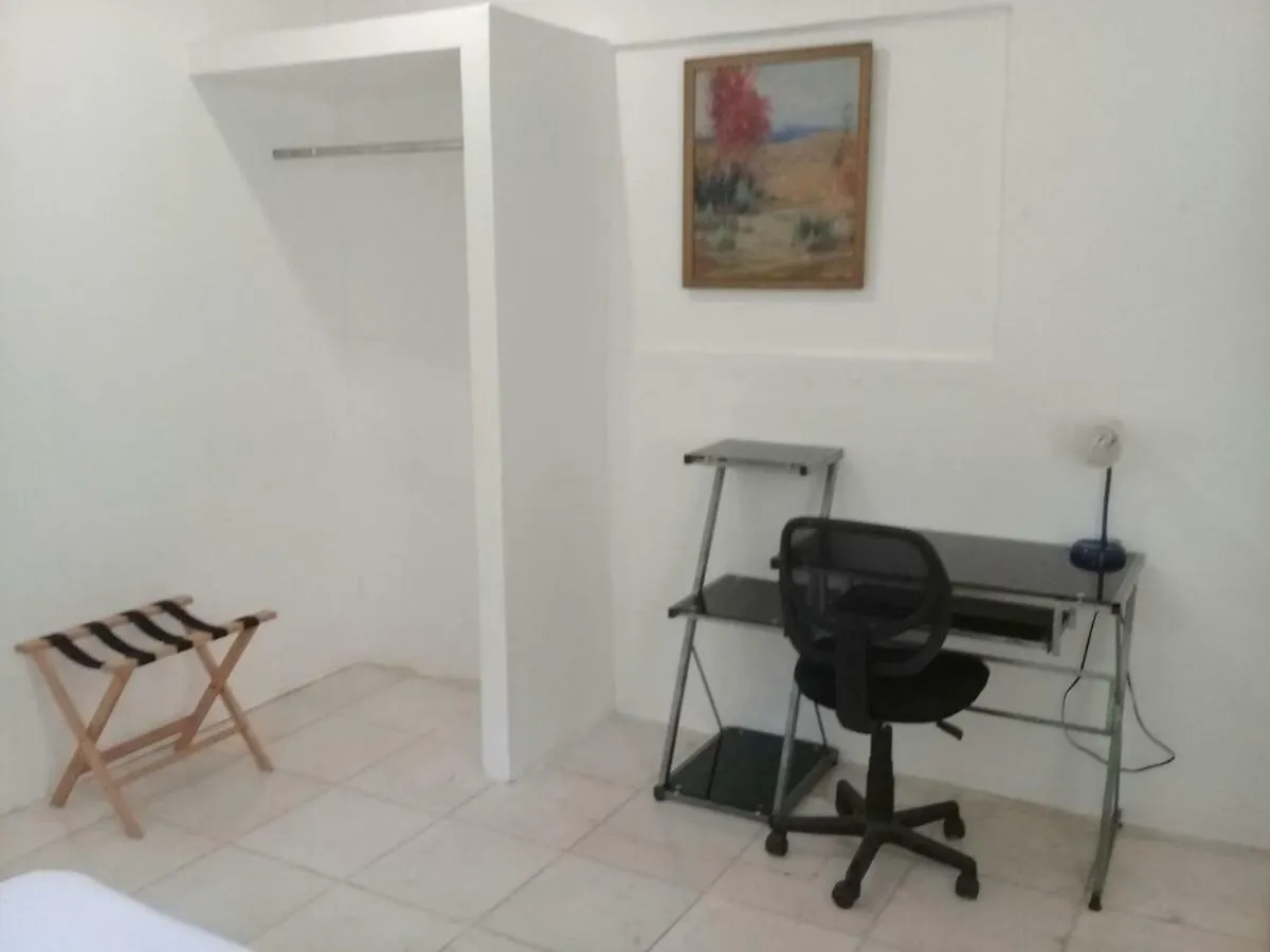 Bed & Breakfast Villa Airport B&B Familiar Cancún
