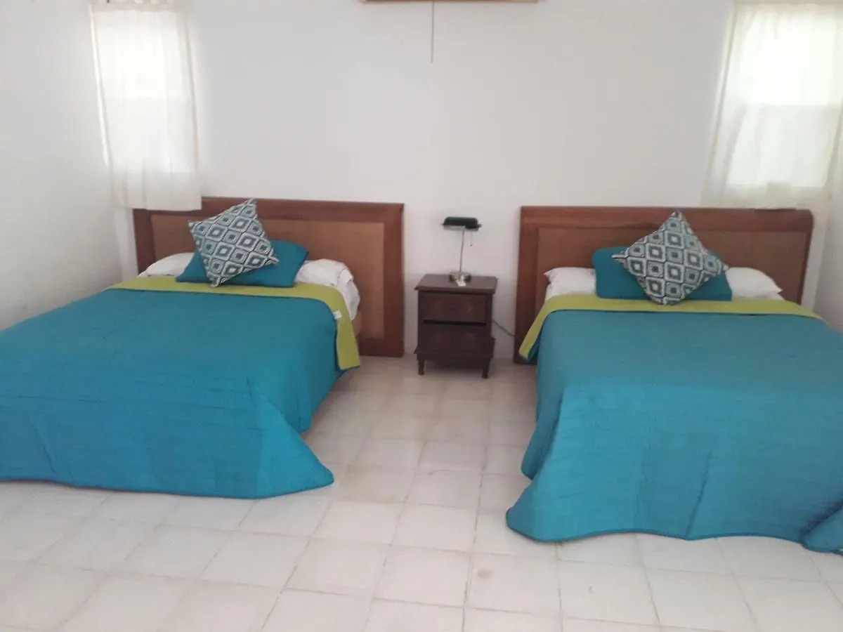 *** Bed & Breakfast Villa Airport B&B Familiar Cancún Mexico