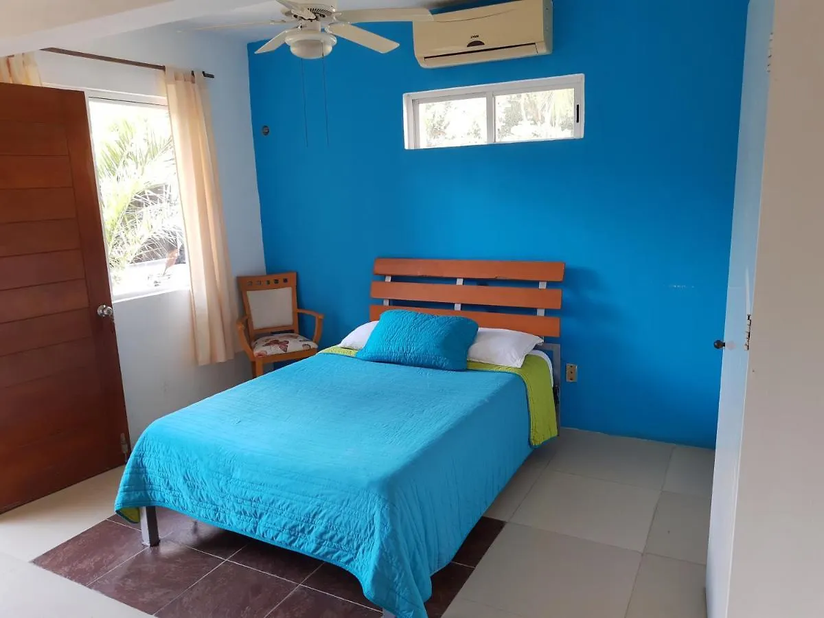 Villa Airport B&B Familiar Cancún Mexico