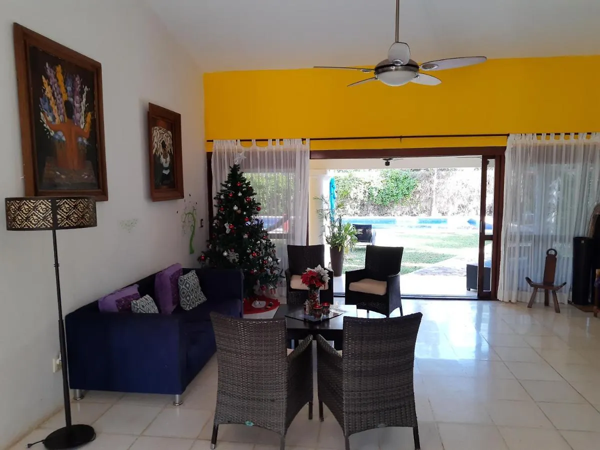Bed & Breakfast Villa Airport B&B Familiar Cancún