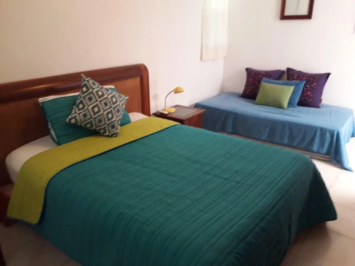 Bed & Breakfast Villa Airport B&B Familiar Cancun