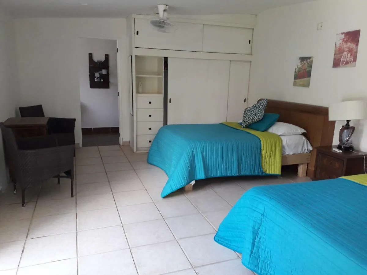 Bed & Breakfast Villa Airport B&B Familiar Cancun